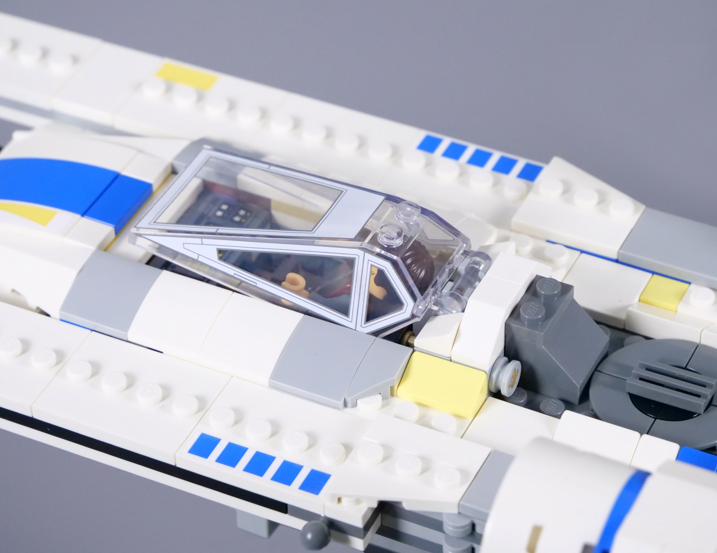 LEGO Star Wars 75399 Rebel U-wing Starfighter review | Brickset